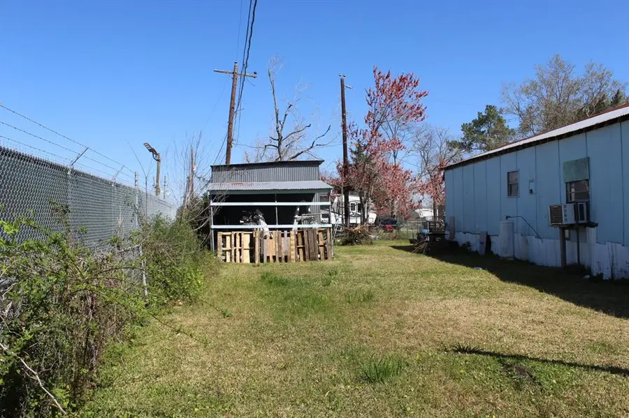 10207 Meadowvine Drive, Houston, TX 77044 - Image #3