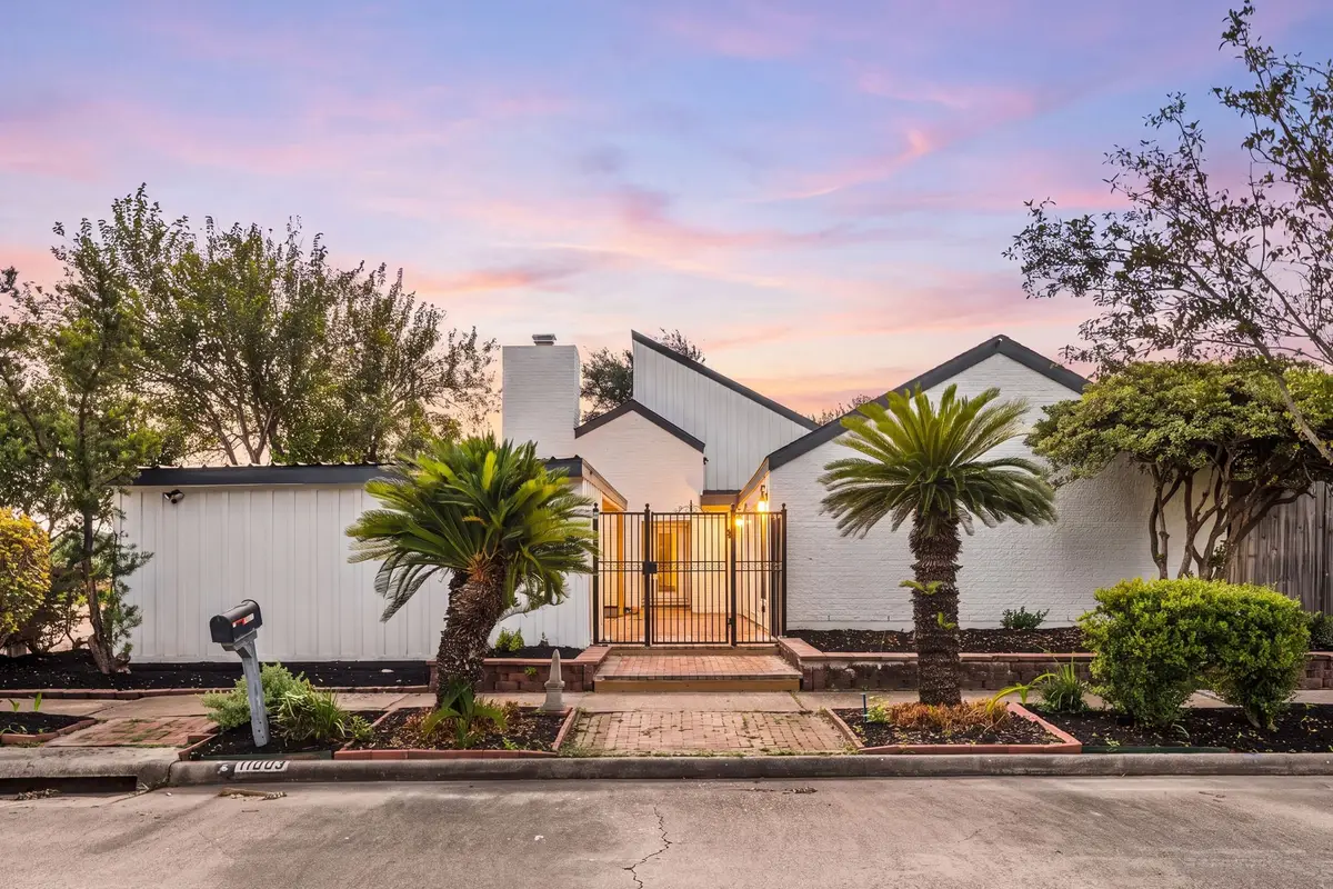 11003 Bellbrook Drive, Houston, TX 77096 - #1