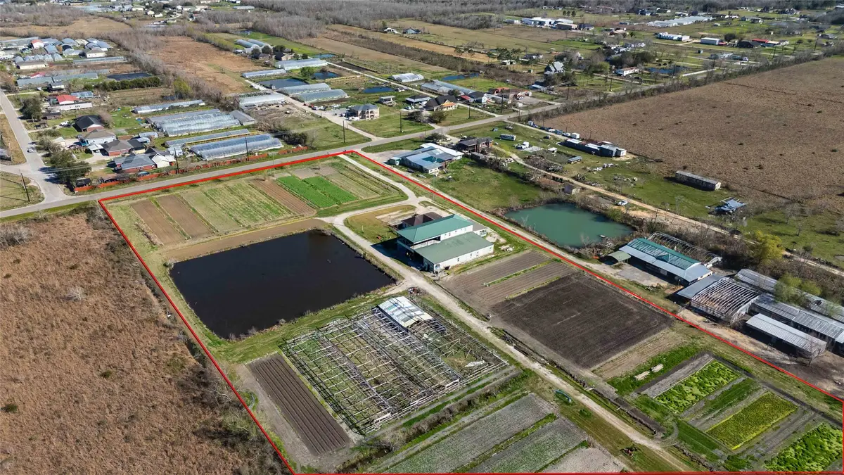 7954 County Road 121, Rosharon, TX 77583 - #1