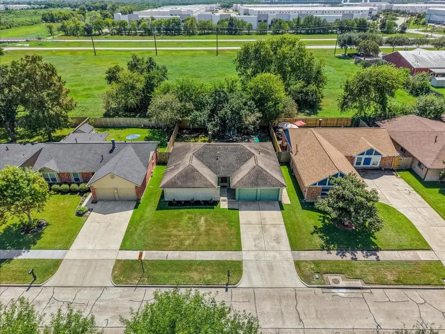 10114 Roseberry Drive, La Porte, TX 77571 - #3