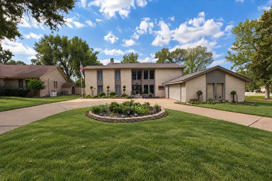 645 Augusta Drive, Huntsville, TX 77340 - #3