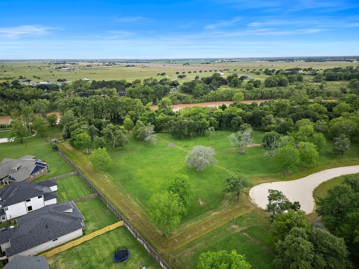 32903 Southern Manors Drive, Fulshear, TX 77441 - Image #1