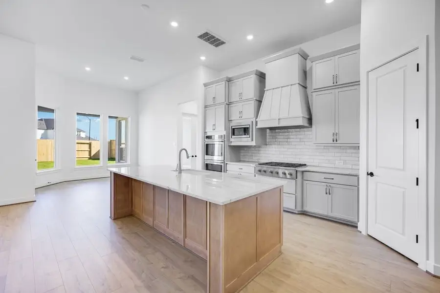 9202 Ocean Onyx Drive, Cypress, TX 77433 - Image #3