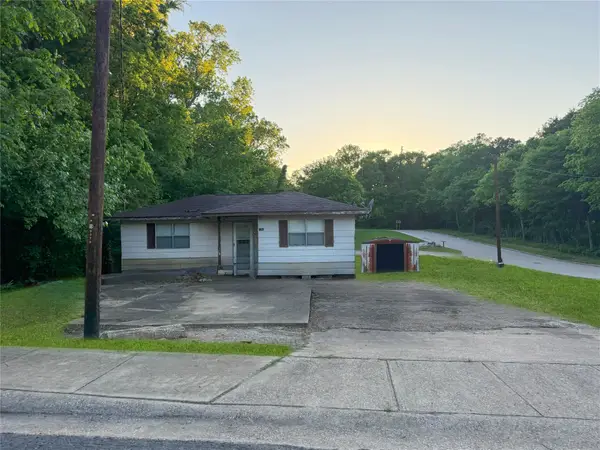 1201 El Road, Huntsville, TX 77320