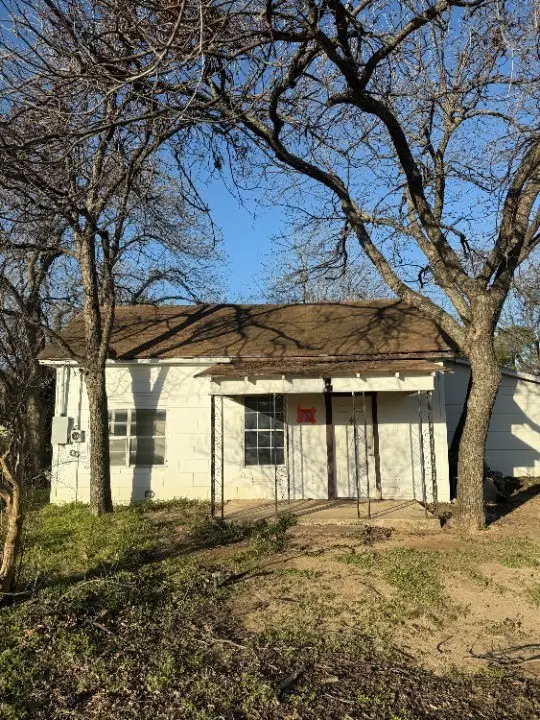 204 Dallas Street, Nocona, TX 76255 - Image #1