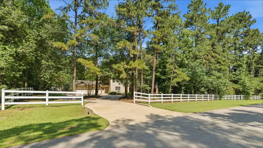 39 Creek Forest Lane, Conroe, TX 77384 - #2