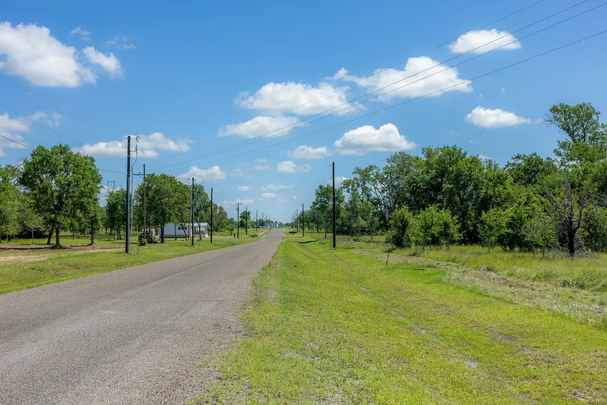 6534 Atakapan Trail, Bedias, TX 77831 - #1