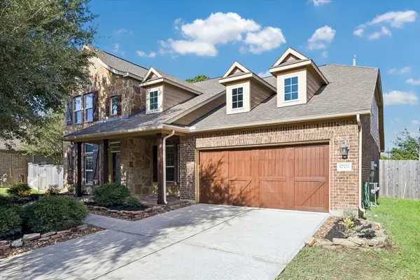 17702 Kathywood Drive, Tomball, TX 77377