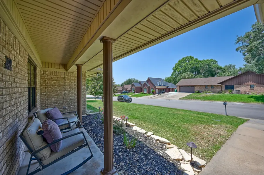 1600 Pecan Street, Brenham, TX 77833 - Image #3