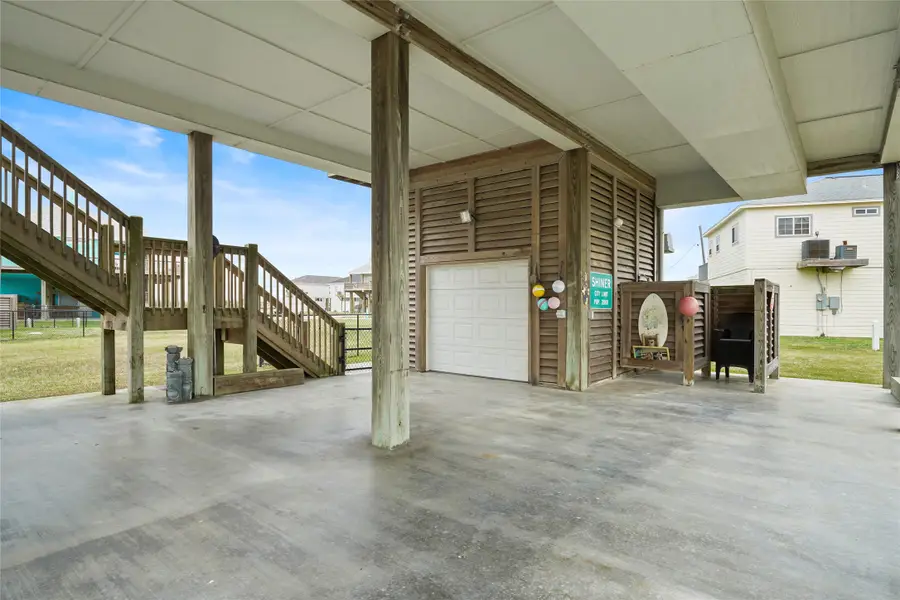 962 Driftwood Drive, Crystal Beach, TX 77650 - #3