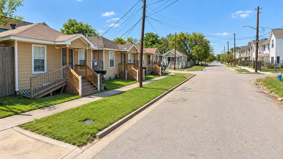 1713 Dan Street, Houston, TX 77020 - #2