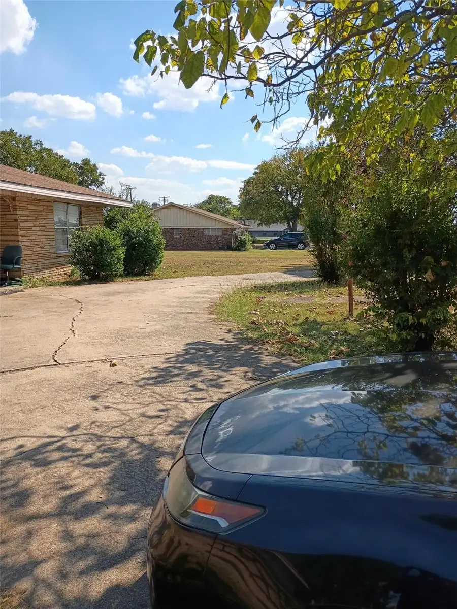 3200 Grady Street, Forest Hill, TX 76119 - Image #3