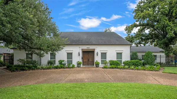 5687 Green Tree Road, Houston, TX 77056