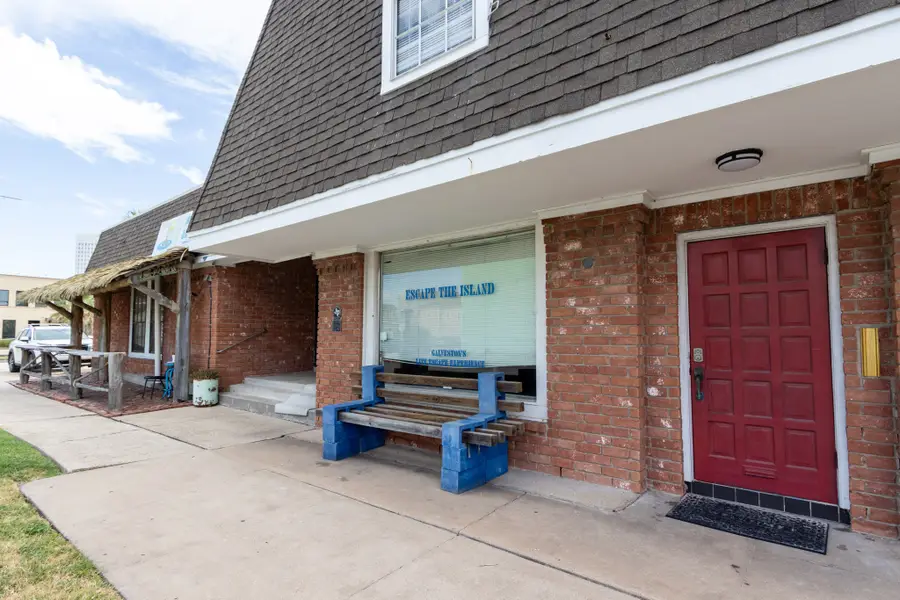 910 Moody Avenue, Galveston, TX 77550 - Image #2