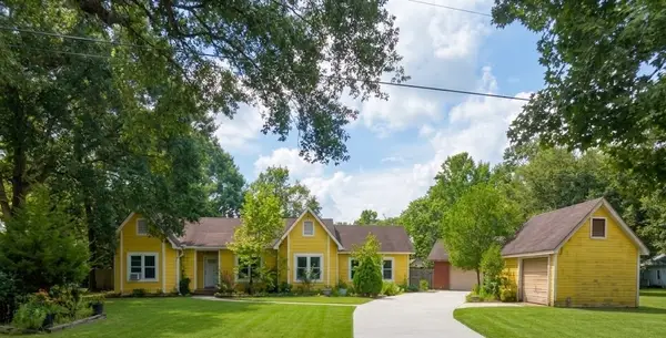 11988 Crystal Creek, Conroe, TX 77303