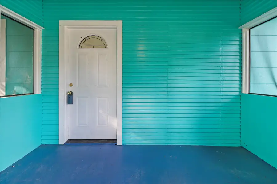 706 E Hunnicutt Street, Baytown, TX 77520 - Image #3