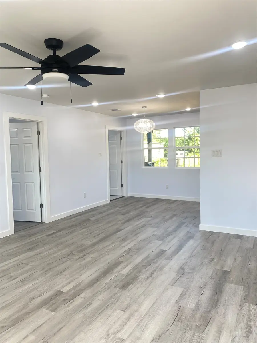 847 County Road 340, Cleveland, TX 77327 - #3