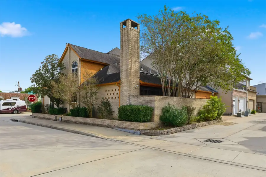 4063 Breakwood Drive, Houston, TX 77025 - Image #3