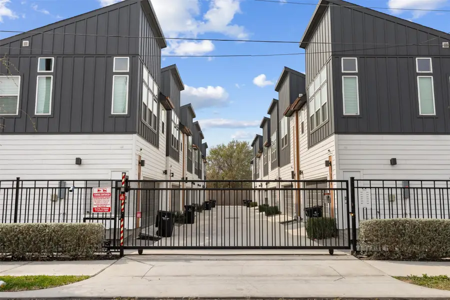 807 N Emile Street, Houston, TX 77020 - #2