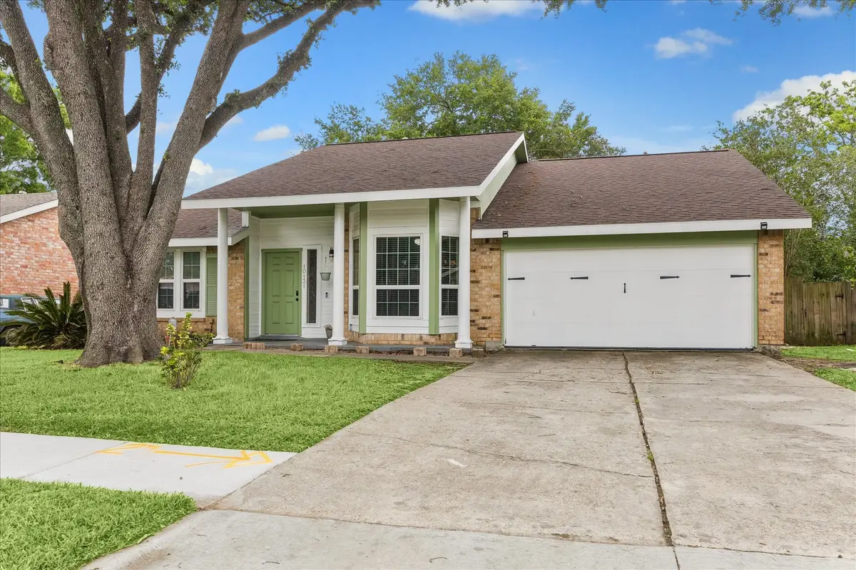 10131 Golden Sunshine Drive, Houston, TX 77064 - #1
