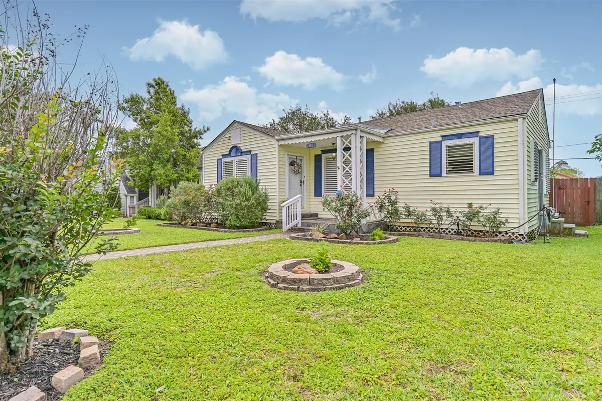 4817 Alamo Drive, Galveston, TX 77551 - #1