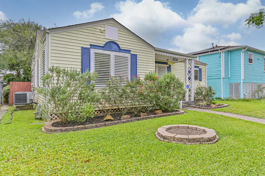 4817 Alamo Drive, Galveston, TX 77551 - #3