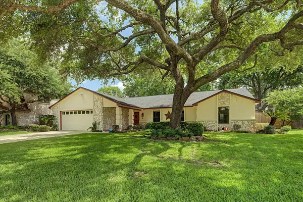 7807 Beaver Lake Court, Humble, TX 77346