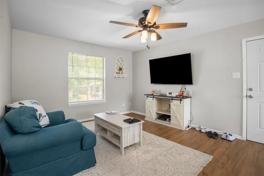 2521 Pearl Street #102, Nacogdoches, TX 75965 - #2