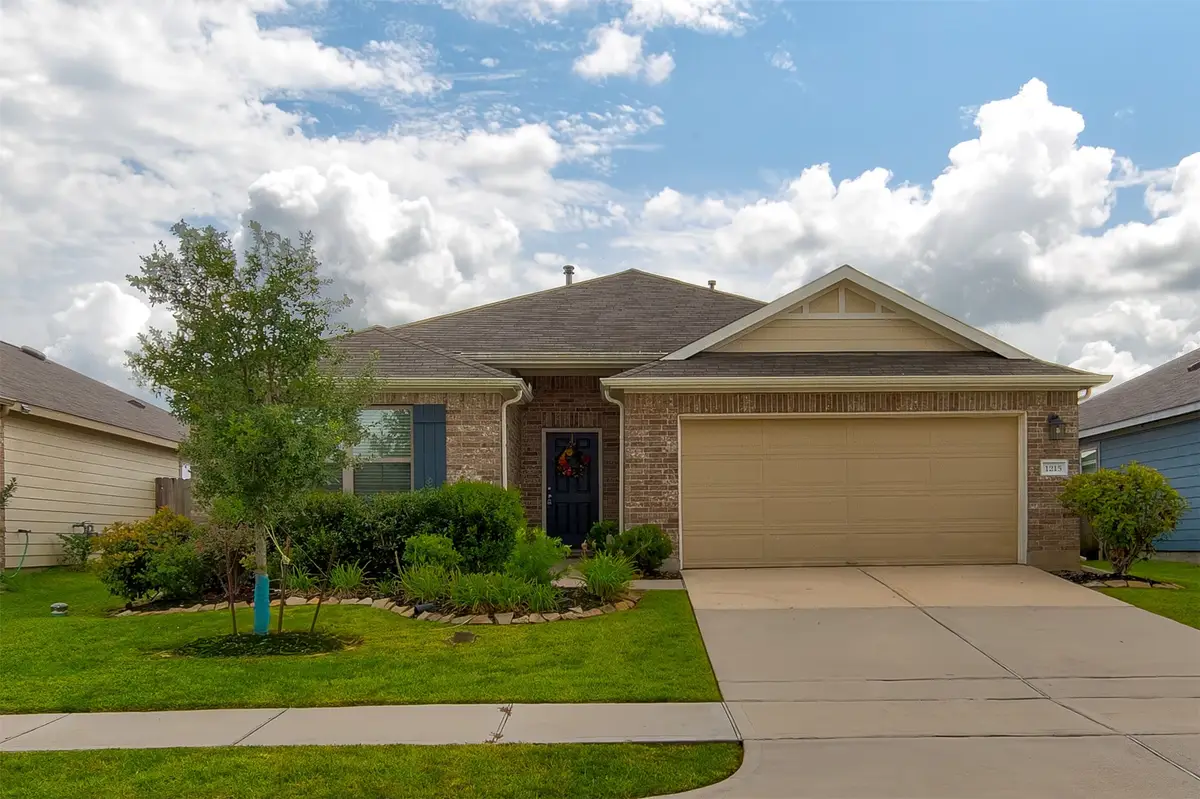 1215 Colt Canyon Drive, Alvin, TX 77511 - Image #1