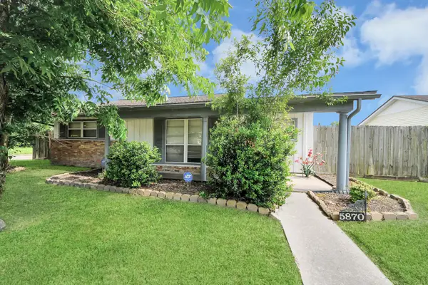5870 Overdale Street, Houston, TX 77033