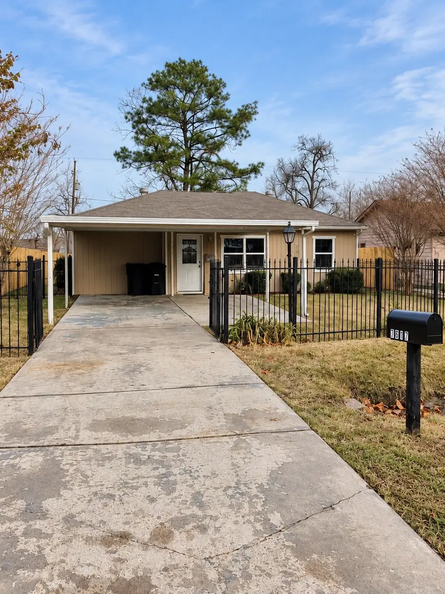 7617 Delavan Drive, Houston, TX 77028 - #3