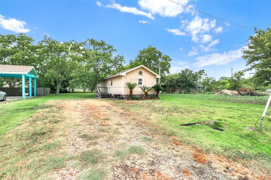 614 6th Street, San Leon, TX 77539 - Image #2