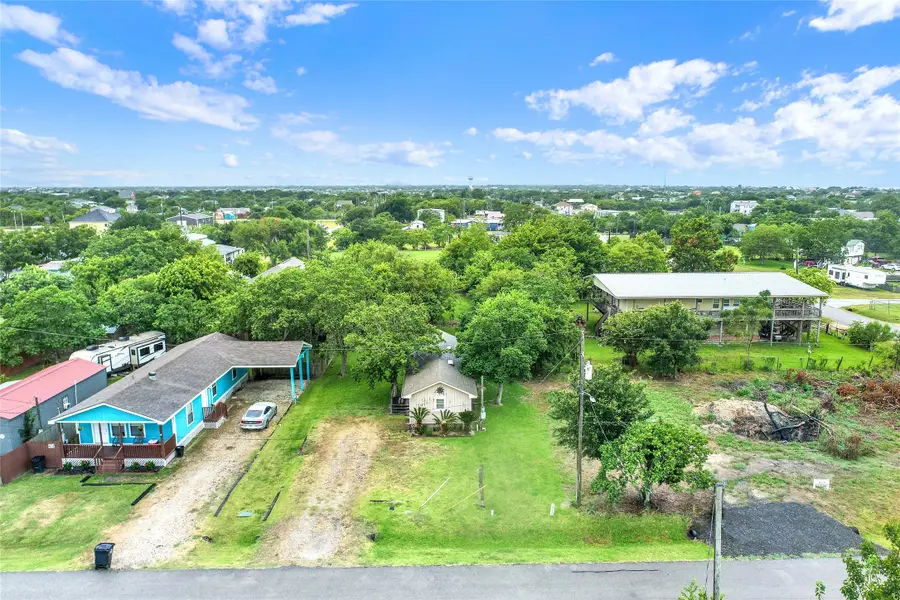 614 6th Street, San Leon, TX 77539 - Image #3