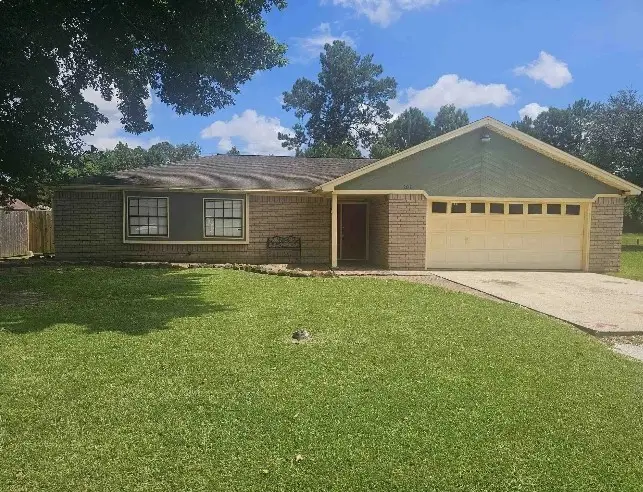 207 Thornridge, Bridge City, TX 77611 - Image #2
