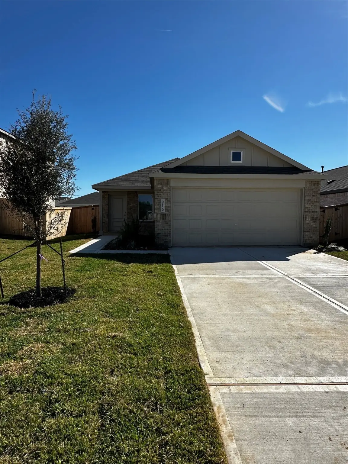916 Lago Laceno Lane, Huffman, TX 77336 - Image #1