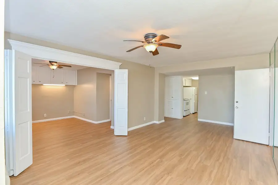 7520 Hornwood Drive #201W, Houston, TX 77036 - #3