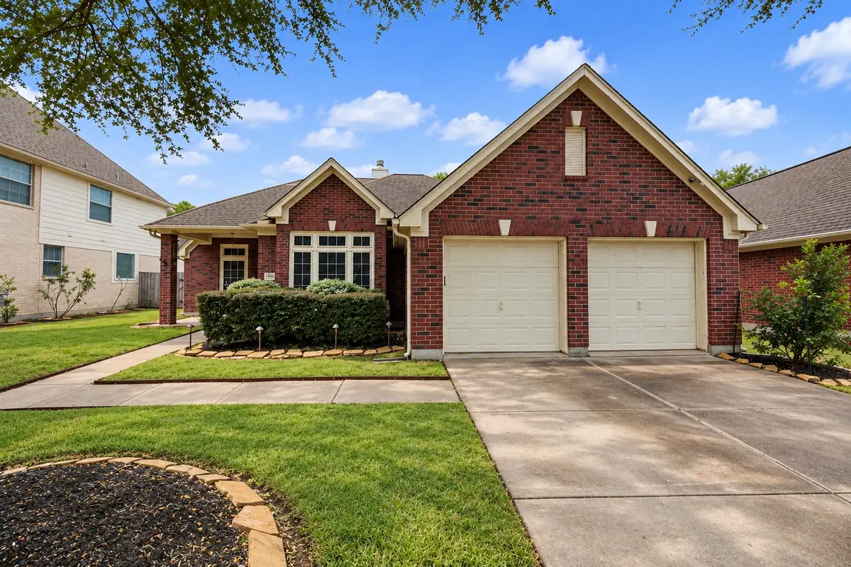 1918 Oakwood Court Drive, Baytown, TX 77521 - #1