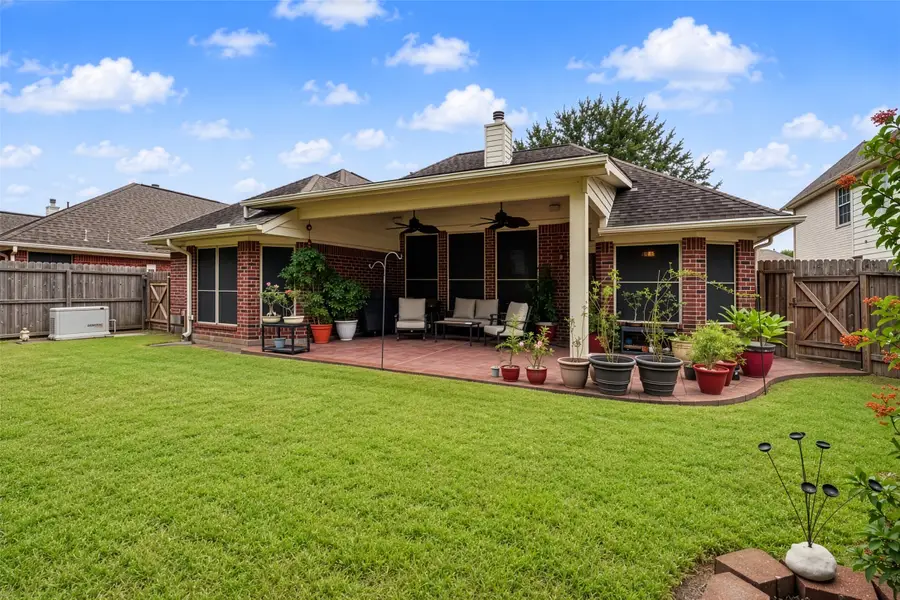 1918 Oakwood Court Drive, Baytown, TX 77521 - #2