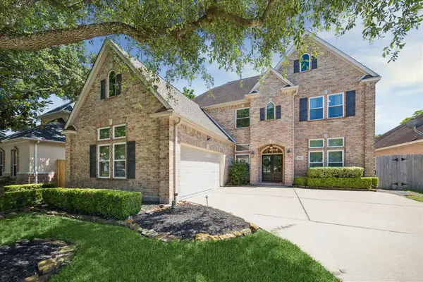 7923 N Wellington Court, Houston, TX 77055