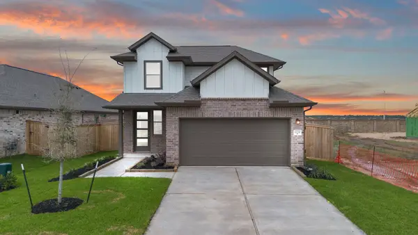 12230 Mead Grove Drive, Texas City, TX 77591