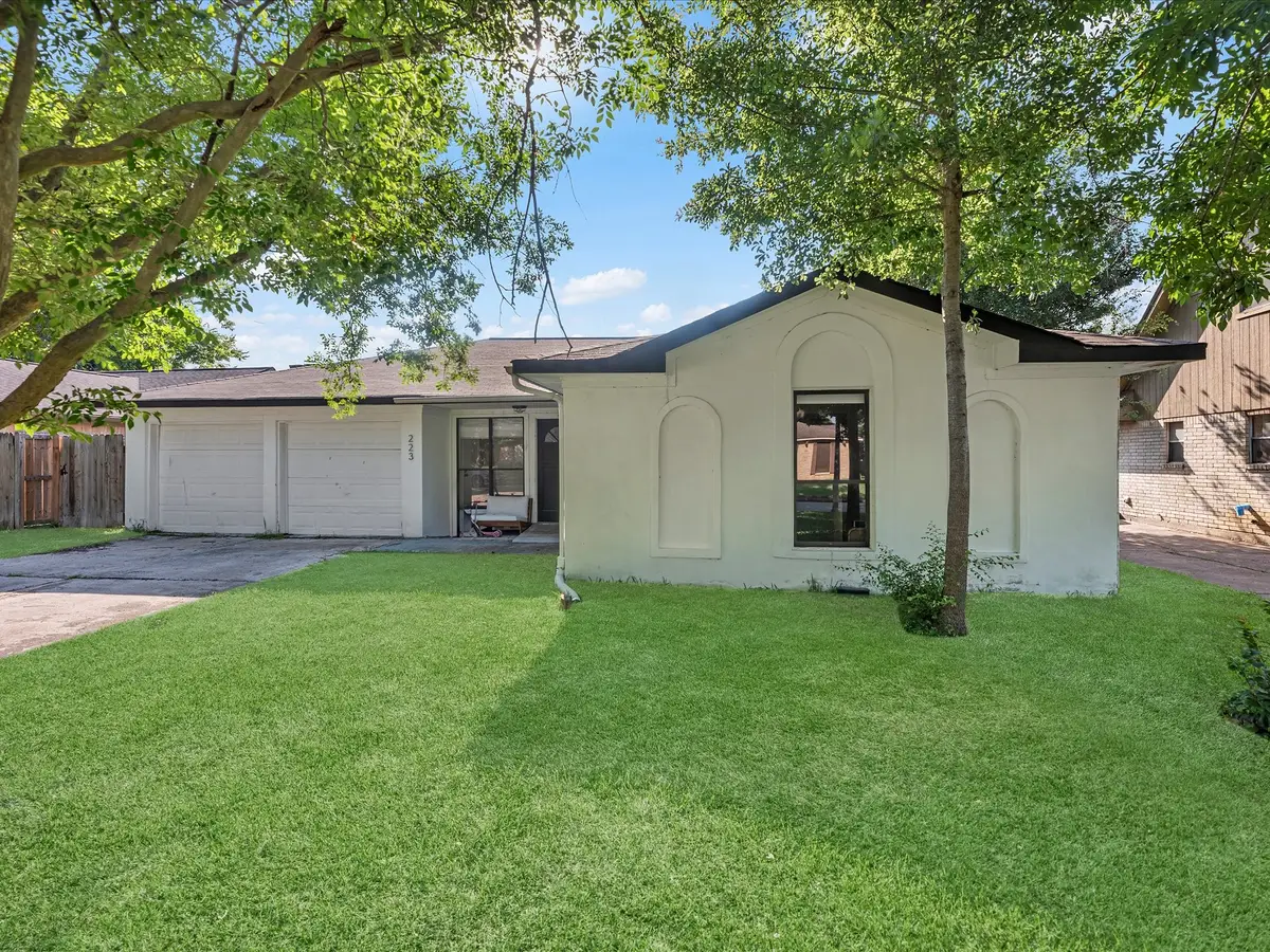 223 Kirkaldy Drive, Houston, TX 77015 - #1