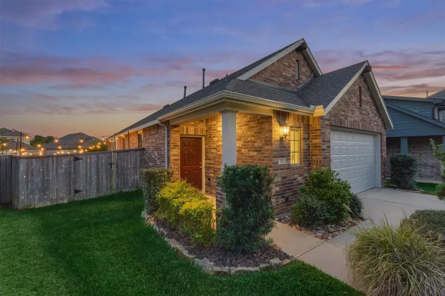 324 Tangle Birch Court, Montgomery, TX 77316 - Image #2