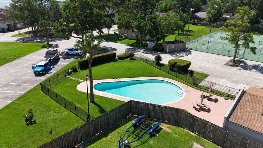 38 Regency Point, Conroe, TX 77356 - #3