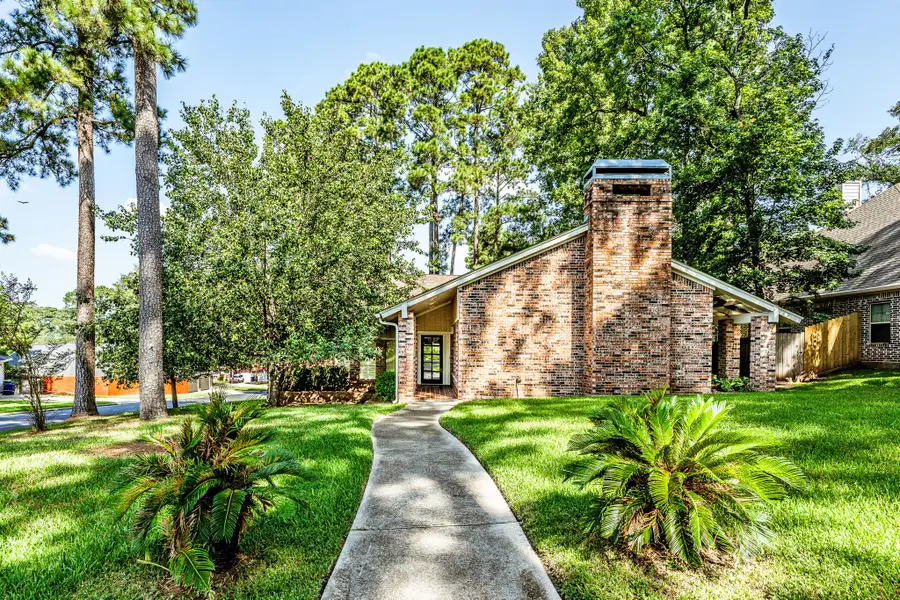 422 River Oaks Drive, Huntsville, TX 77340 - Image #3