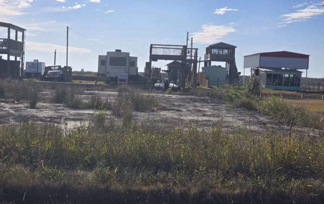 1379 Mabry Street, Gilchrist, TX 77617 - Image #1