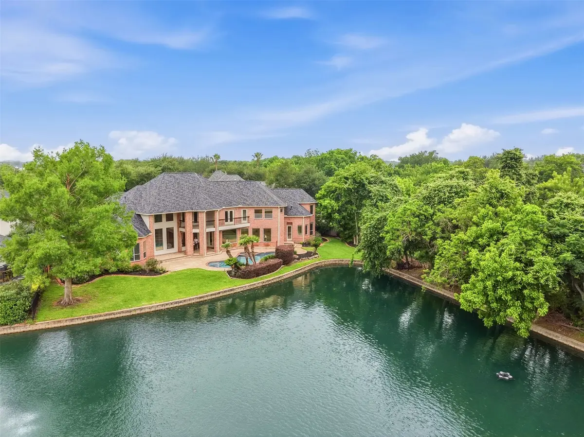 5002 Regency Drive, Sugar Land, TX 77479 - #1