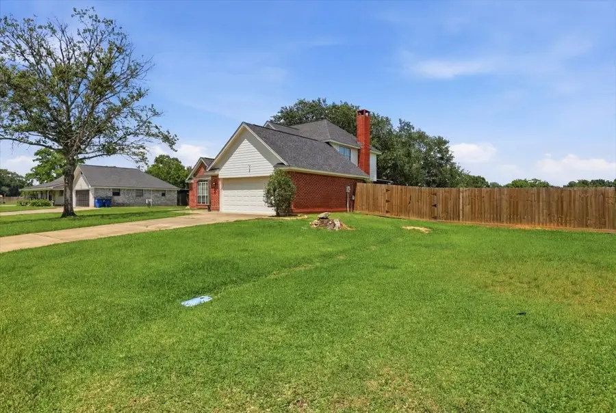 425 Blueberry Street, Bridge City, TX 77611 - #3