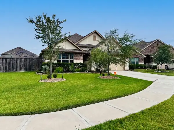 4603 Presario Drive, Fresno, TX 77545