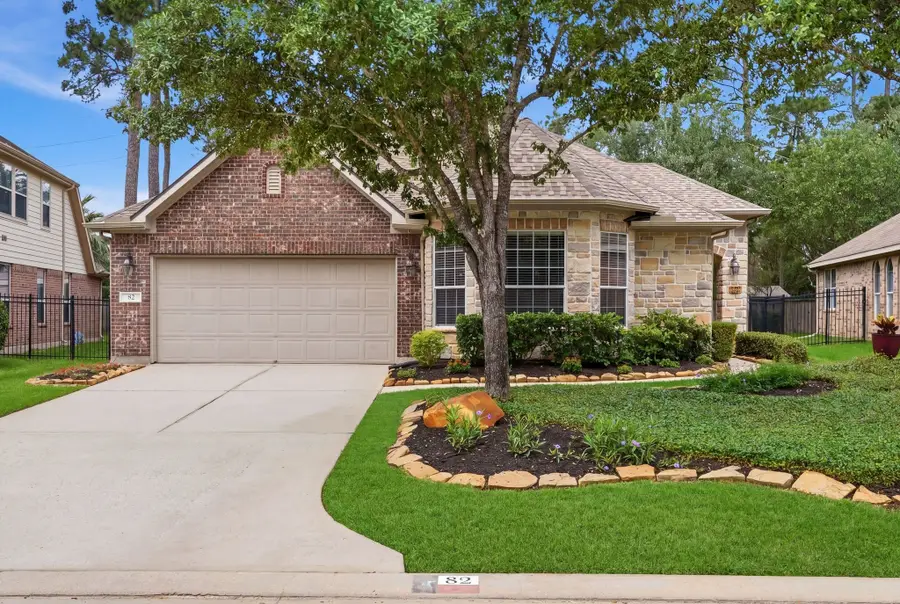 82 S Rocky Point Circle, The Woodlands, TX 77389 - #2