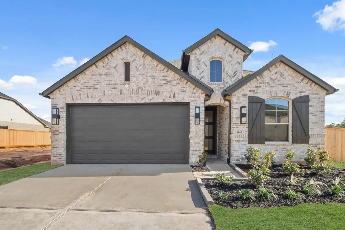 26601 West Skylight Brook Circle, Montgomery, TX 77316 - Image #1